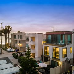 Modern Oceanview Penthouse 3Bed + Parking