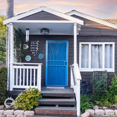 Vintage Beach Cottage Suite w/ Private Patio