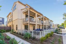 Luxury 3BR Beach Home |Walk to Ocean/Bay | Beach Toys