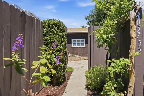 Vintage 1928 Beach Cottage | 1 BD | Parking | Patio - Image 5